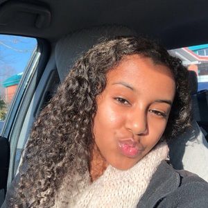 Meet your Posher, Lillian